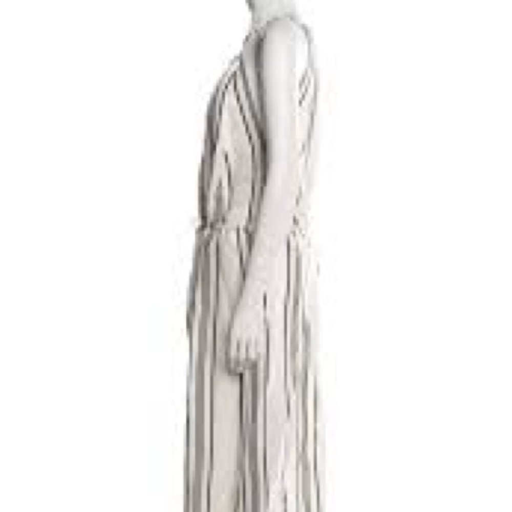 Storia, Twirlable & Full, Lined, Side-Drawstring Ties, Slimming Vertical Lines View 6